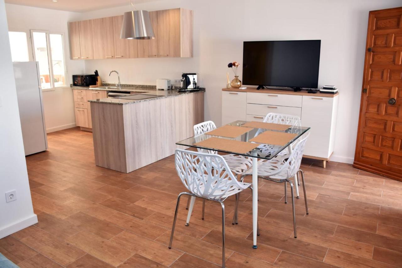 Casa Alex Torrevieja- Holiday House - Con Piscina Comunitaria Eksteriør billede